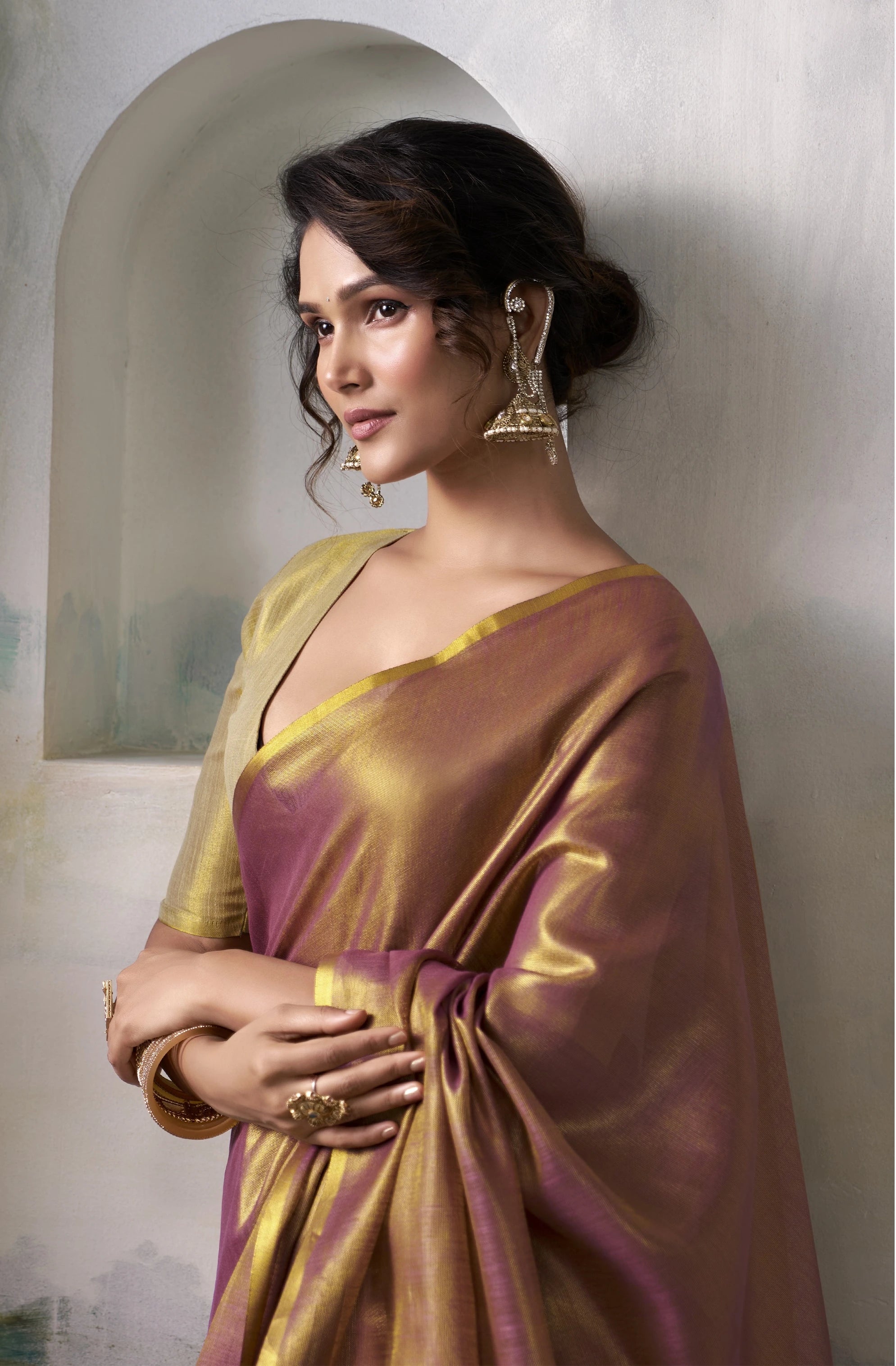 soft pink zari woven border handloom tissue saree - kalyanja